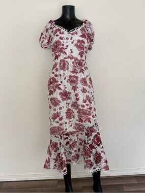 Floral Puff-Sleeve Midi Dress in Red and White